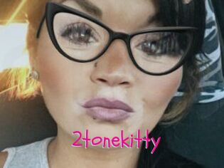 2tonekitty