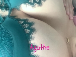 agathe Spanking Sarah