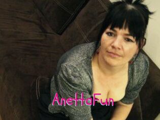 anettaFun Spanking Sarah