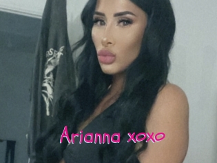 Arianna_xoxo