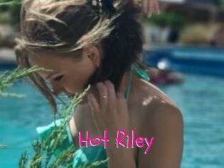 Hot_Riley