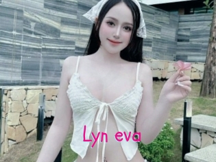 Lyn_eva