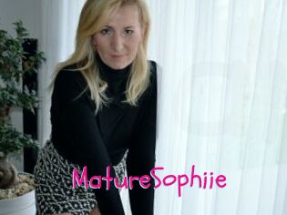 MatureSophiie