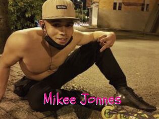 Mikee_Jonnes