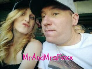 MrAndMrs_Foxx