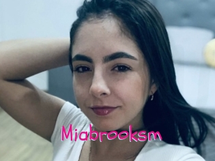 Miabrooksm