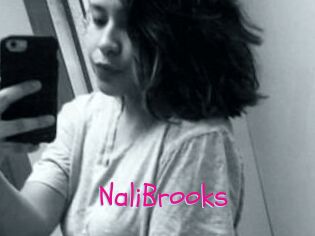 Nali_Brooks