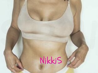 Nikki_5