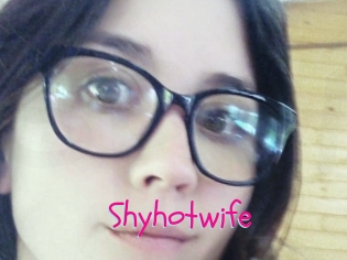 Shyhotwife