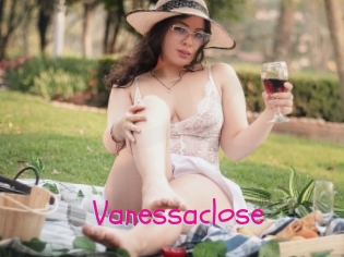 Vanessaclose